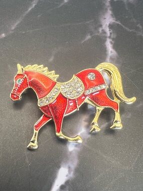 Red and Gold Rhinestone Horse Brooch Pin for Women NWOT